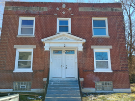 1266 Amherst Pl in St. Louis, MO - Building Photo