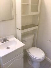 11848 Mayfield Ave in Los Angeles, CA - Building Photo - Building Photo