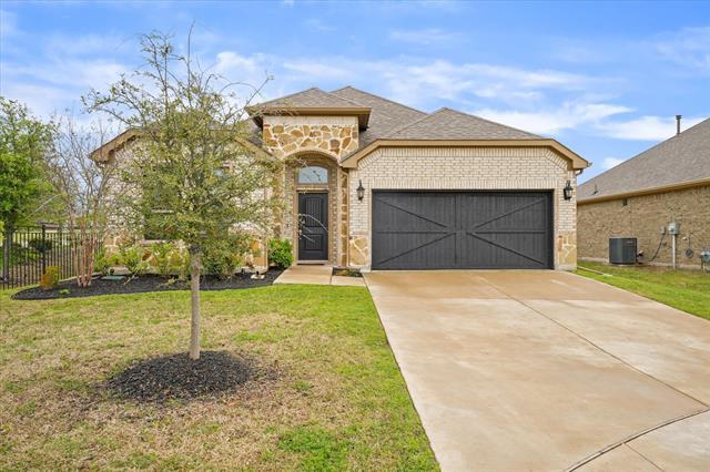 1515 Charismatic Ct in Rockwall, TX - Building Photo