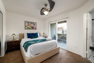 2983 Paseo Almiar in Carlsbad, CA - Building Photo - Building Photo