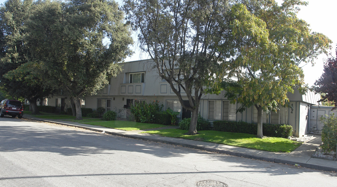 4064-4094 Gibraltar Dr in Fremont, CA - Building Photo