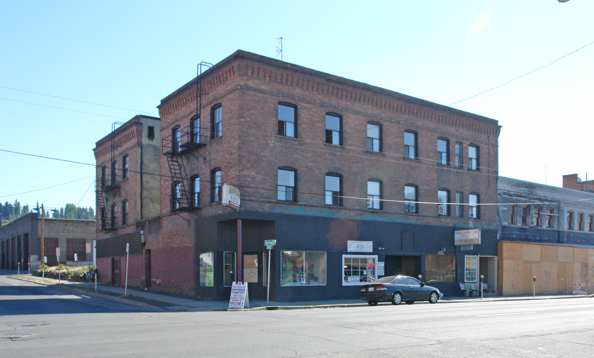 301-307 W 2nd Ave in Spokane, WA - Building Photo