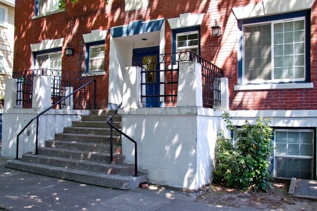 Vancouver Ave. in Portland, OR - Foto de edificio - Building Photo