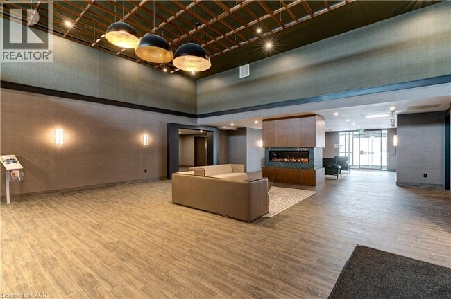 property at 450 Dundas St E