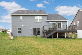 15101 Emory Cir in Apple Valley, MN - Building Photo - Building Photo