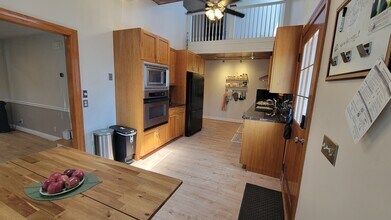 153 Winthrop Pkwy in Revere, MA - Foto de edificio - Building Photo