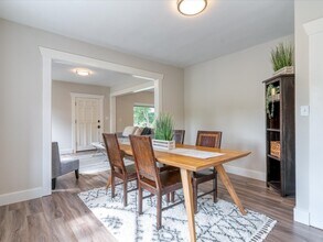 7302-7311 11th Ave NE in Seattle, WA - Building Photo - Building Photo