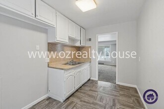 532 W Capistrano Ave in Toledo, OH - Building Photo - Building Photo