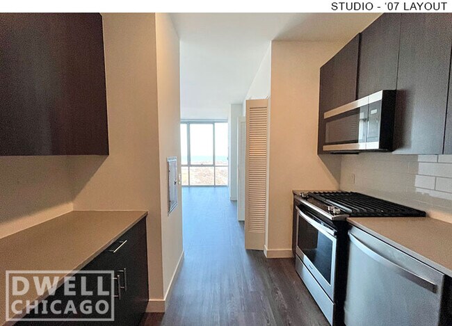 842 W Agatite Ave in Chicago, IL - Building Photo - Building Photo