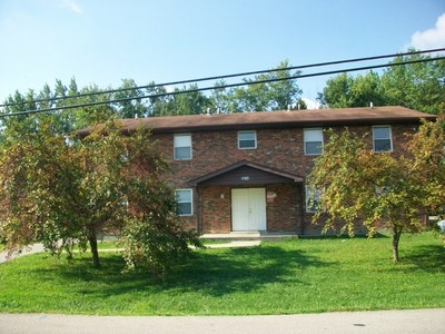 3614 Hillcross Dr in Louisville, KY - Building Photo