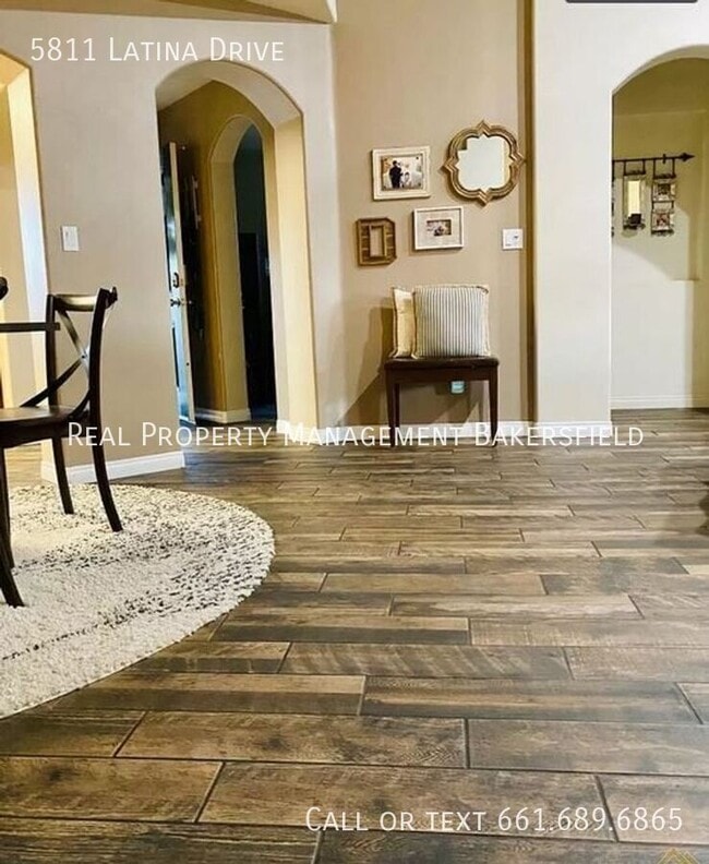 5811 Latina Dr in Bakersfield, CA - Building Photo - Building Photo