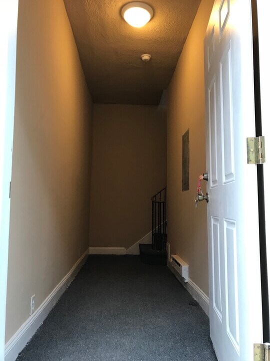 329 N 64th St, Unit 2 Photo