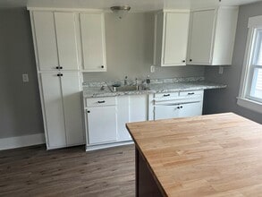 9 East Ave, Unit 1 in Batavia, NY - Building Photo - Building Photo