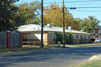 The Courtyard Apartments in Lubbock, TX - Building Photo - Building Photo