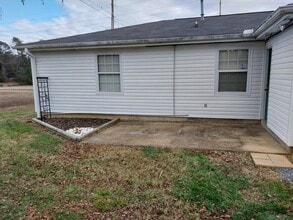 9901 Hixson Pike, Unit D in Soddy Daisy, TN - Building Photo - Building Photo