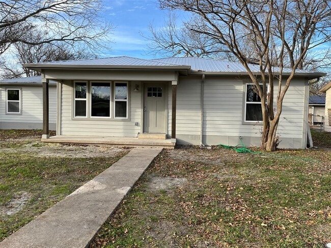 property at 1100 Wallace St