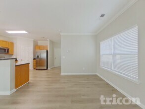 369 Drooping Leaf Rd in Lexington, SC - Foto de edificio - Building Photo