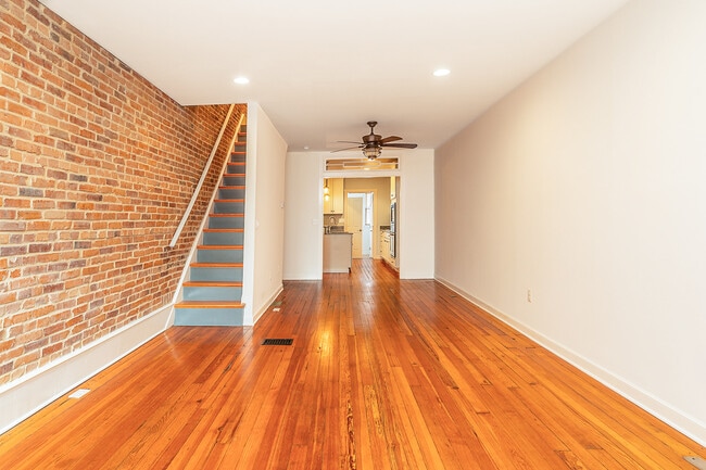 1242 E Fort Ave in Baltimore, MD - Building Photo - Building Photo