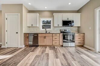 702 E Elm St in Scranton, PA - Building Photo - Building Photo