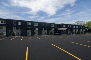 5465 Kirby Ave in Cincinnati, OH - Building Photo