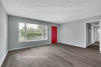 7123 Hielo Dr in Jacksonville, FL - Foto de edificio - Building Photo