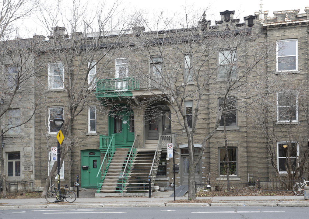 5969 du Parc in Montréal, QC - Building Photo