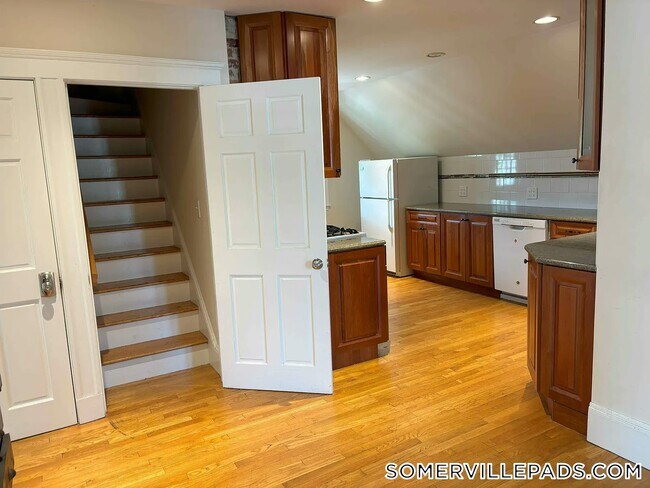 50 White St in Somerville, MA - Building Photo - Building Photo
