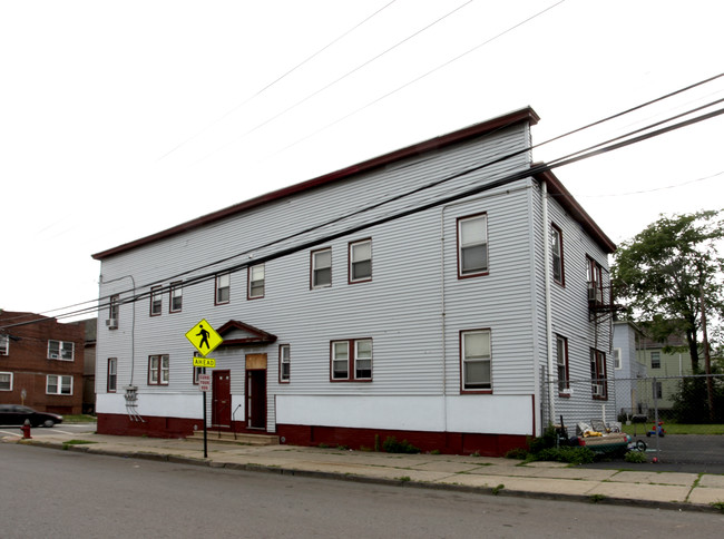 600 Court St in Elizabeth, NJ - Building Photo - Building Photo