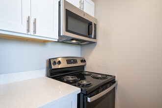 The Valley Apartments in Dublin, CA - Building Photo - Interior Photo