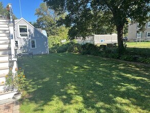 67R Village St in Marblehead, MA - Building Photo - Building Photo
