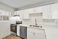 The Lauren in The Heights photo'