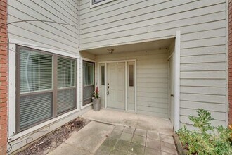 8404 Forest Ln in Dallas, TX - Building Photo - Building Photo