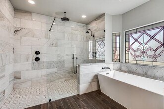 6417 Silver Wind Ct in Arlington, TX - Foto de edificio - Building Photo