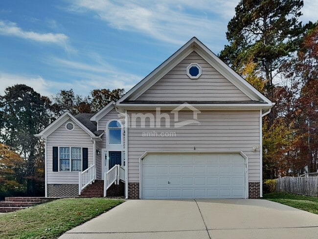 property at 4805 Adams Ridge Dr