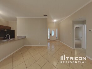 8735 Ridge Mile Drive San Antonio TX in San Antonio, TX - Building Photo - Building Photo