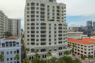 Esplanade Grande in West Palm Beach, FL - Building Photo