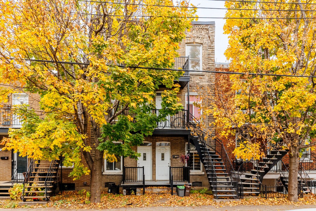 159 Lafleur Rue in Verdun, QC - Building Photo