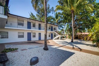 600 NE 46th Ct in Fort Lauderdale, FL - Building Photo - Building Photo