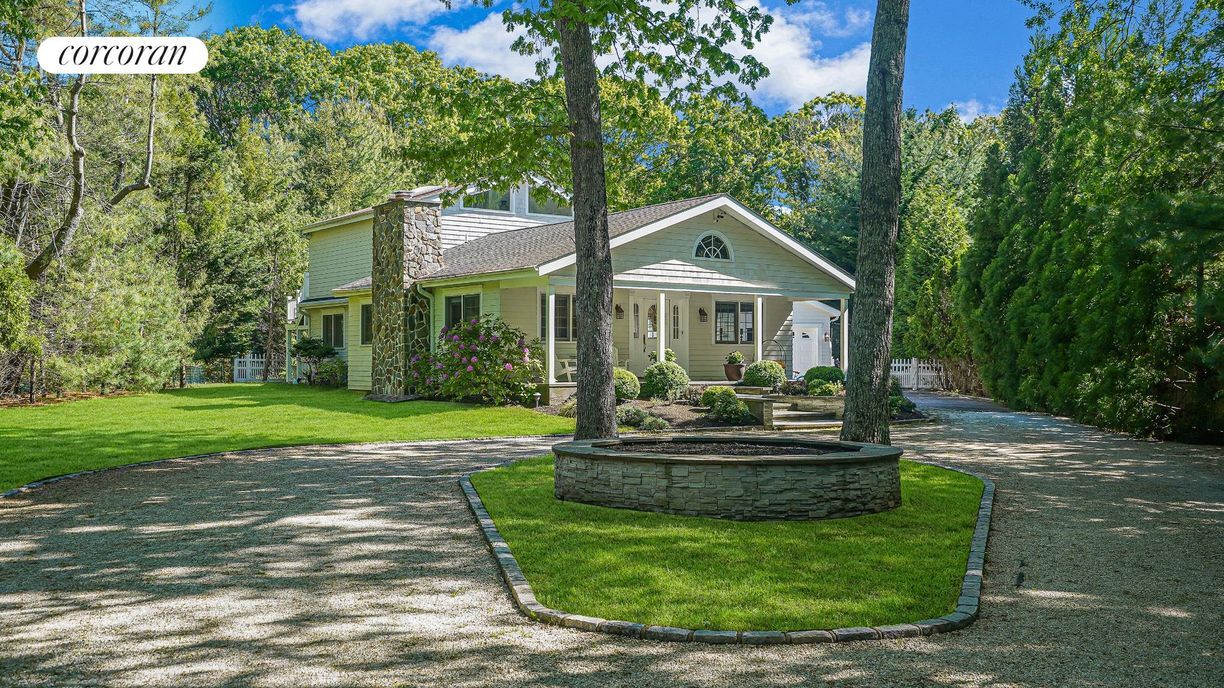 27 Manor Ln in East Hampton, NY - Foto de edificio