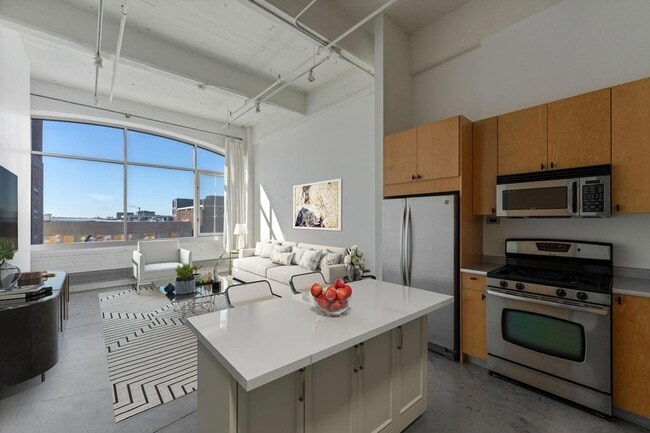 property at 700 N Washington Ave