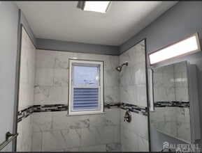 723 Parker St in Perth Amboy, NJ - Building Photo - Building Photo