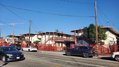 Lennox Apartments in Inglewood, CA - Building Photo - Building Photo