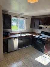 855 Moccasin Ln in Rock Springs, WY - Building Photo - Building Photo