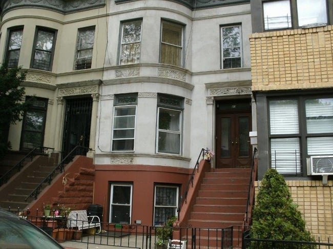 43 Hawthorne St in Brooklyn, NY - Building Photo - Building Photo