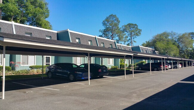 501 SW 75th St in Gainesville, FL - Building Photo - Building Photo