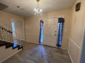 3829 Pines Rd in Shreveport, LA - Building Photo - Building Photo