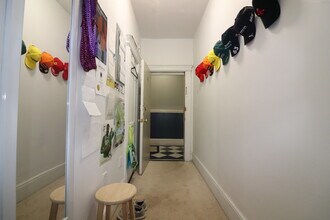 238 Hemenway St, Unit 9 in Boston, MA - Building Photo - Building Photo