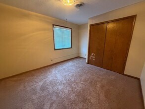 1304 Christopher Cir in Urbana, IL - Building Photo - Building Photo