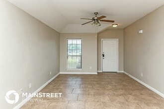 8100 Raleigh Dr in Fort Worth, TX - Building Photo - Building Photo