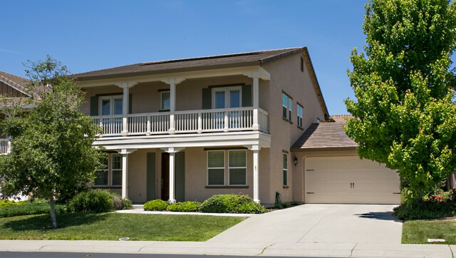 property at 814 Wild Berry Loop